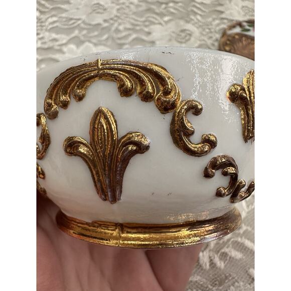 Vintage Trinket Hollywood GOLD GILT Floral Fleur Covered Vanity Bowl Handpaint - Picture 8 of 10